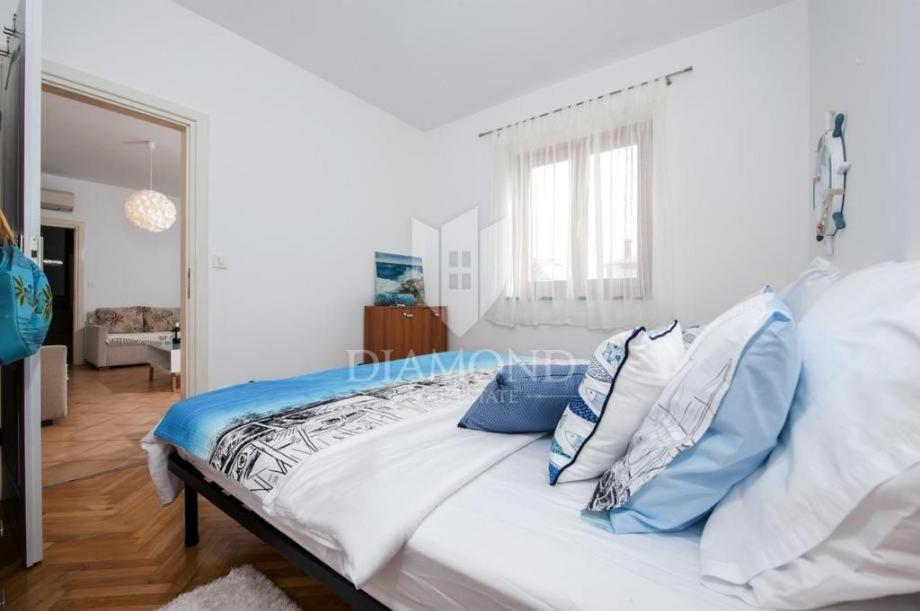Apartament Santa Eufemia Rovinj 10Min Walk To City & Free Garage Parking Zewnętrze zdjęcie