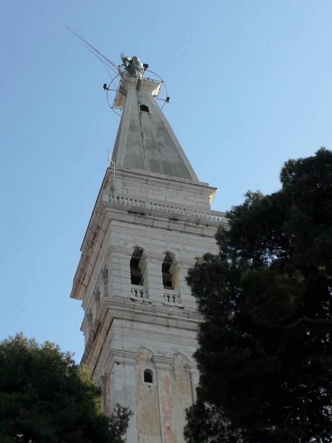 Apartament Santa Eufemia Rovinj 10Min Walk To City & Free Garage Parking Zewnętrze zdjęcie